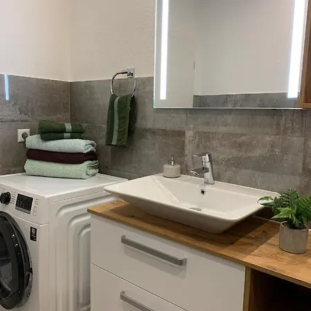 Mariposa 4 Incl Pool & Sauna 바트하르추부르크